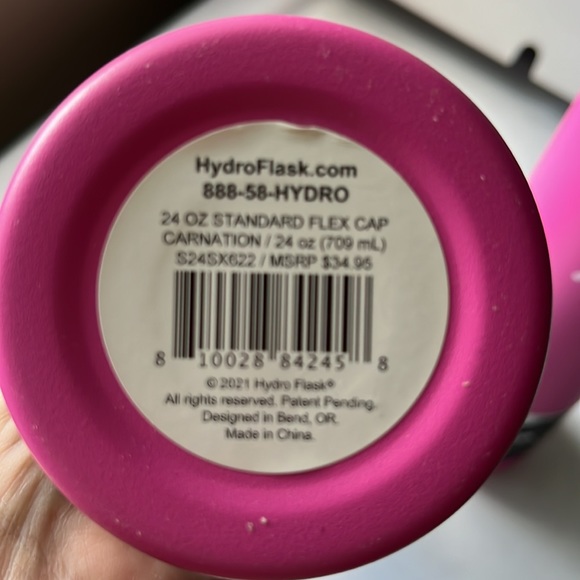 NWT Hydro Flask 24oz Standard Mouth in Carnation - Picture 4 of 6